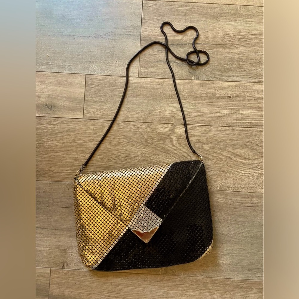 Vintage art deco mesh chain clutch, black, gold & silver